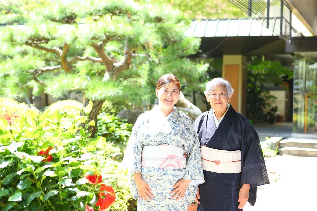 Kamiyamada Hotel Chikuma Екстер'єр фото