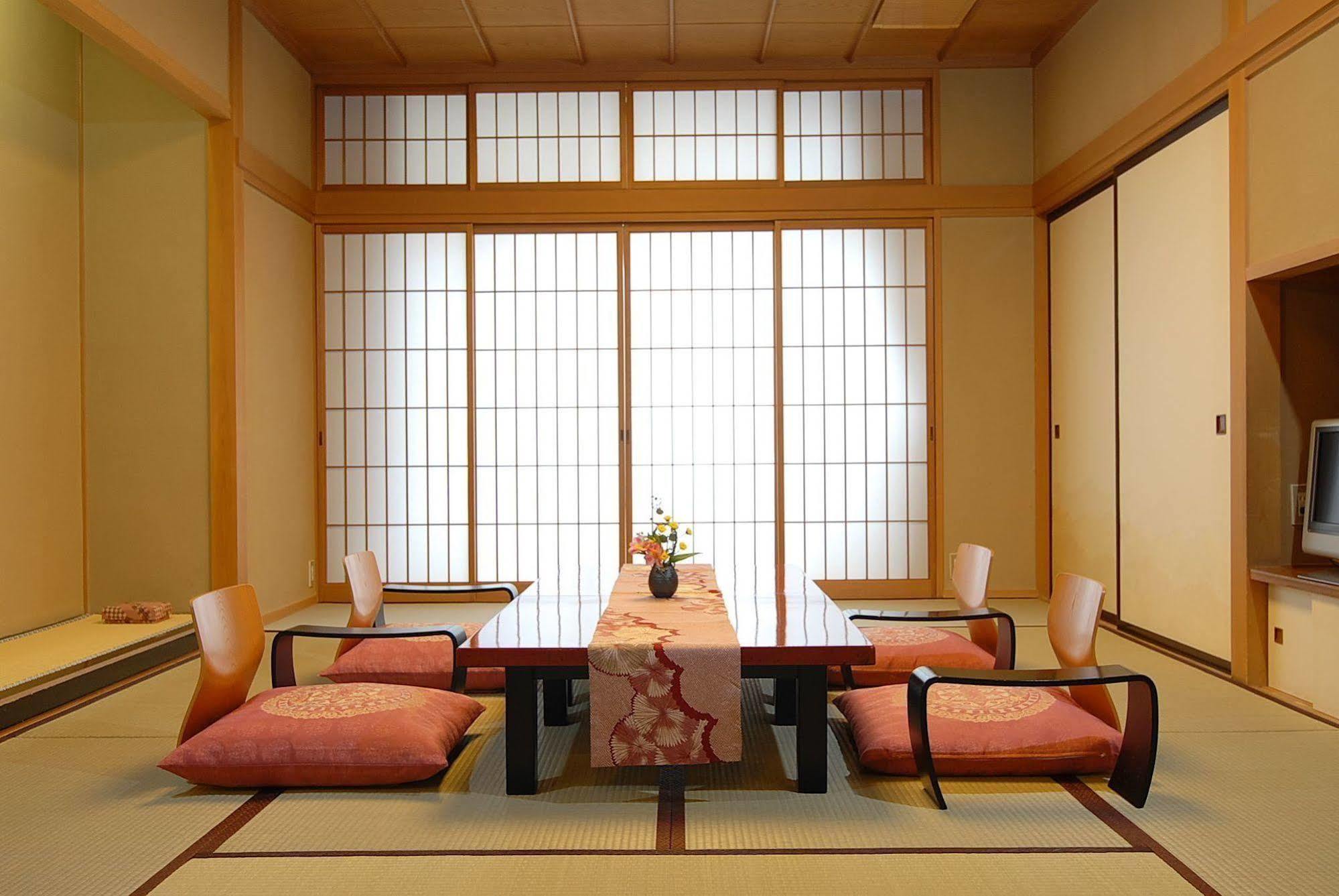 Kamiyamada Hotel Chikuma Екстер'єр фото